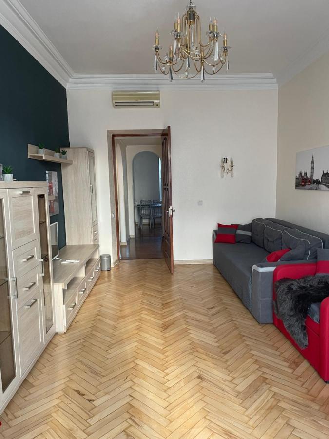 Freddies Apartment Київ Екстер'єр фото
